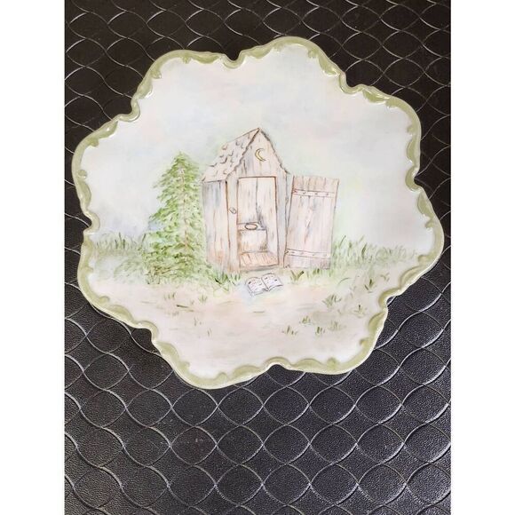 Vintage Outhouse Decorative Wall Plate - Picture 1 of 4